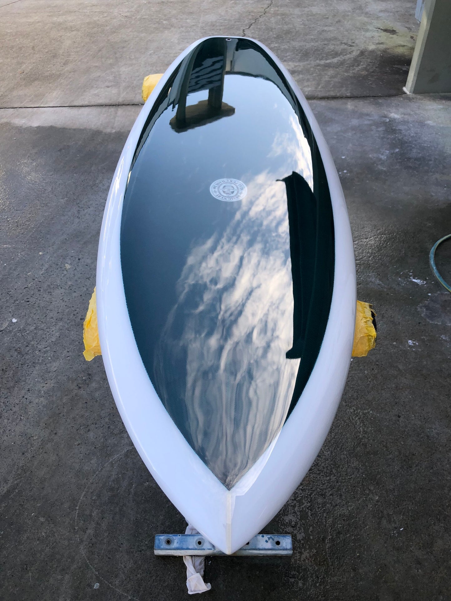 SINGLE FIN