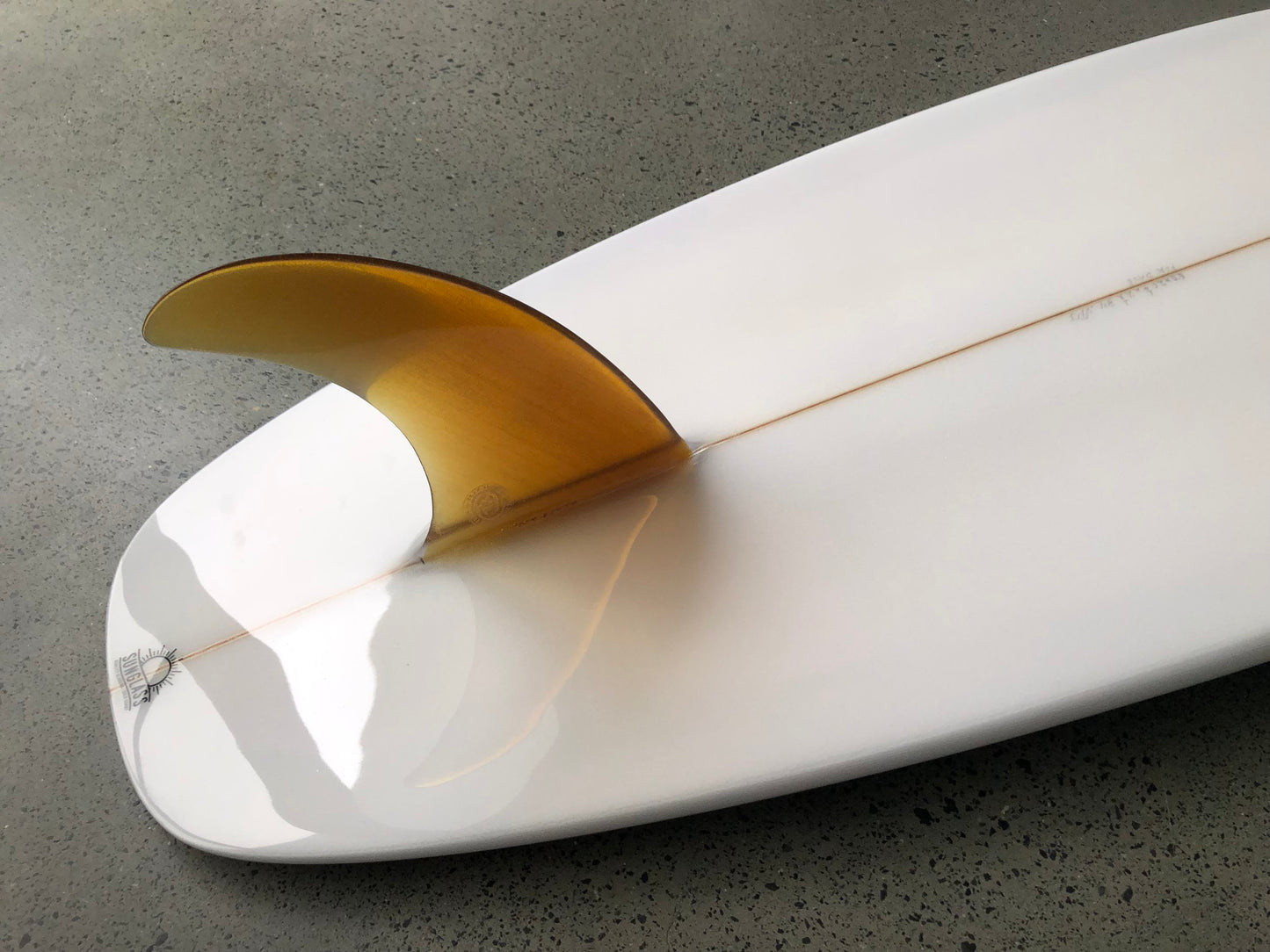 SINGLE FIN