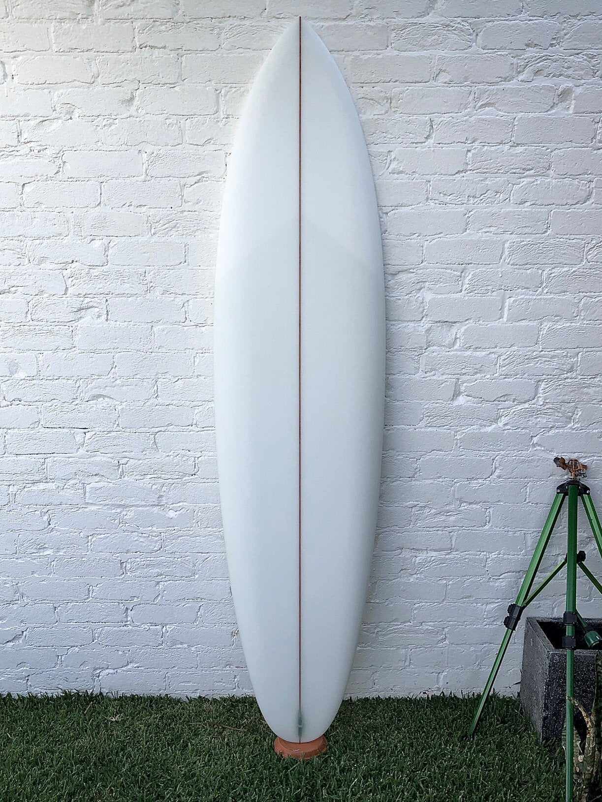 SINGLE FIN